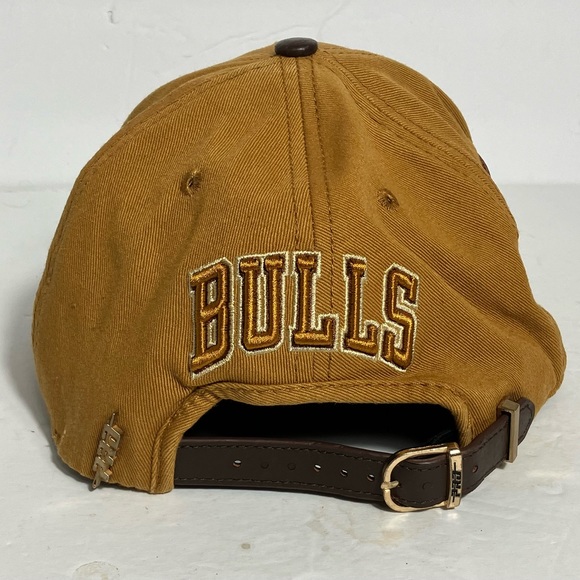 Chicago Bulls Six Time NBA Champions Wheat Brown Hat NWOT - Picture 4 of 11